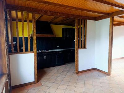 Maison de ville - 100 m² - 5 pièces