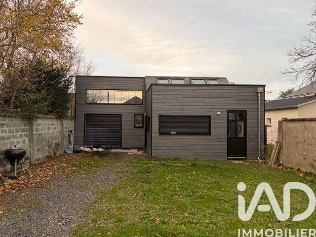 Maison - 91 m² - 5 pièces