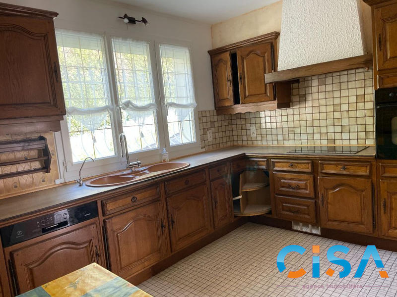 Maison traditionnelle - 130 m² - 6 pièces