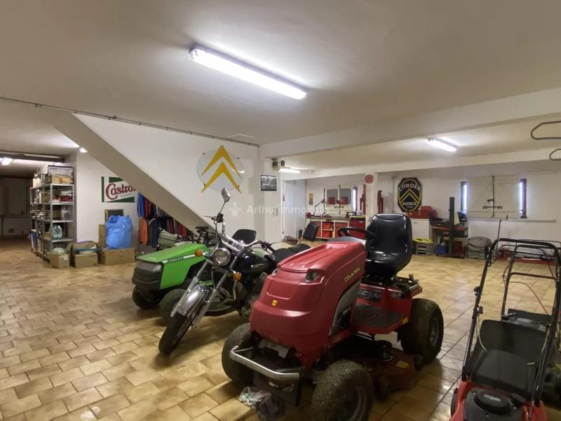 Maison - 223 m² - 4 pièces