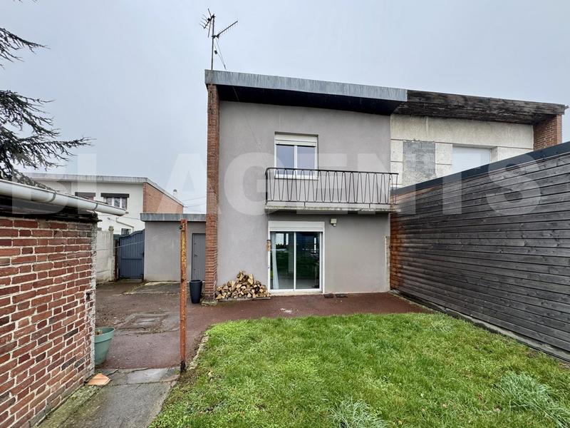 Maison - 94 m² - 3 pièces