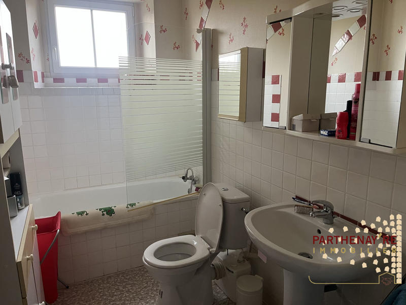 Maison - 97 m² - 4 pièces