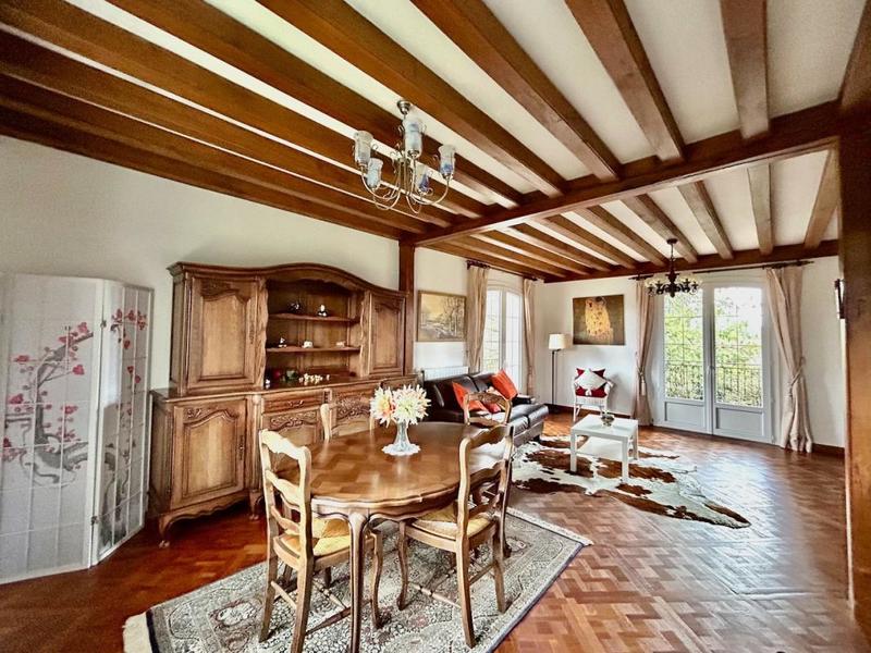 Maison - 117 m² - 6 pièces