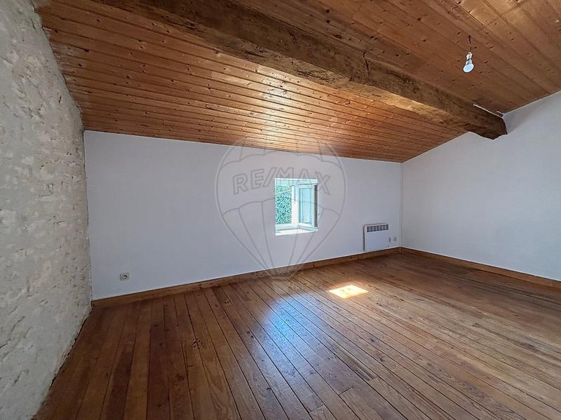 Maison - 163 m² - 2 pièces