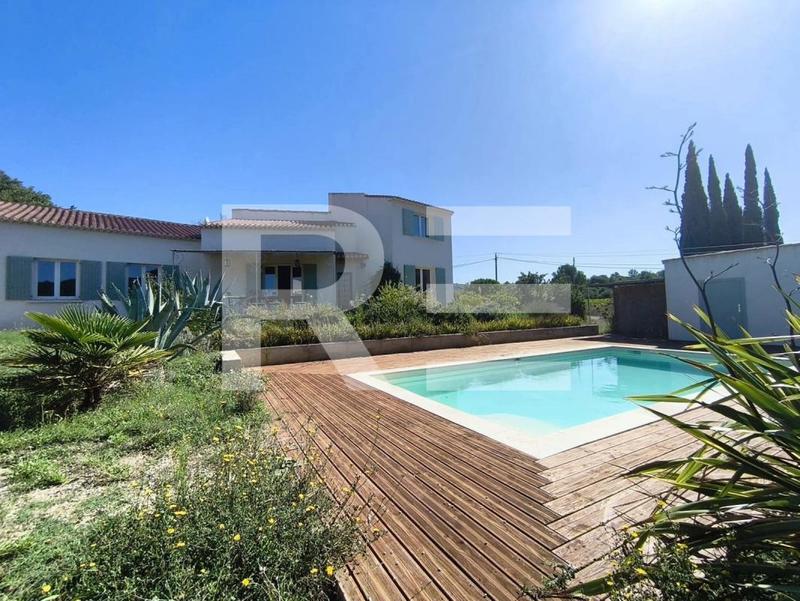 Maison - 136 m² - 5 pièces