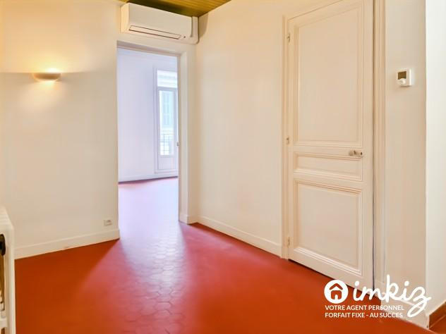 Appartement - 82 m² - 3 pièces