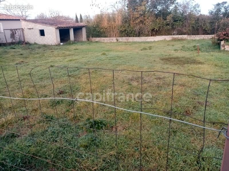 Terrain constructible - 754 m²