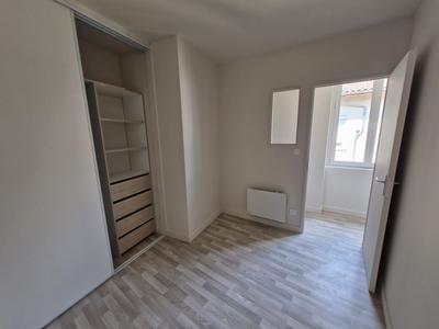 Appartement - 60 m² - 4 pièces
