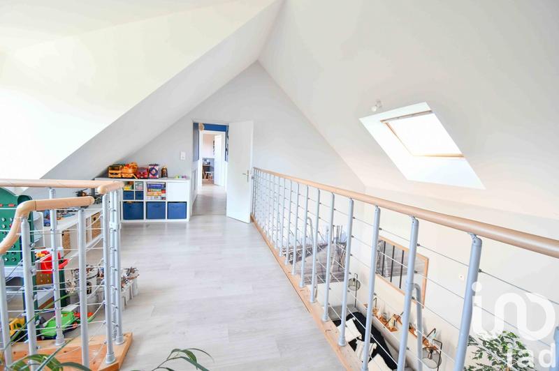 Maison - 170 m² - 6 pièces