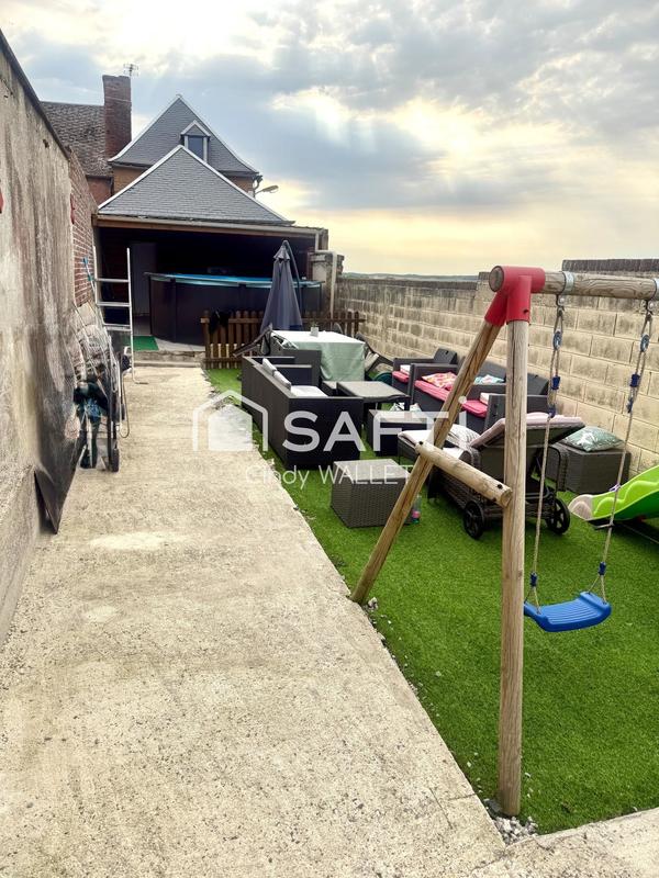 Maison - 136 m² - 6 pièces