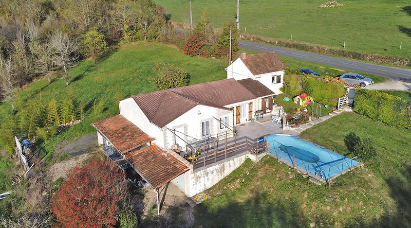 Maison - 163 m² - 6 pièces