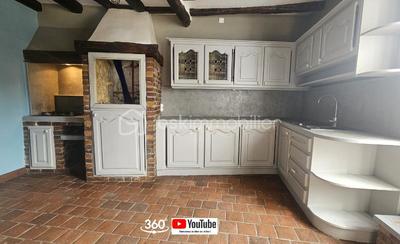 Maison en pierre - 235 m² - 7 pièces