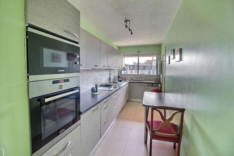 Appartement - 83 m² - 4 pièces