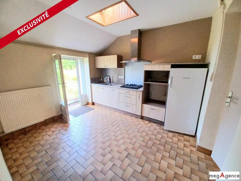 Maison - 240 m² - 9 pièces