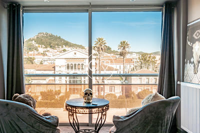 Appartement - 104 m² - 4 pièces