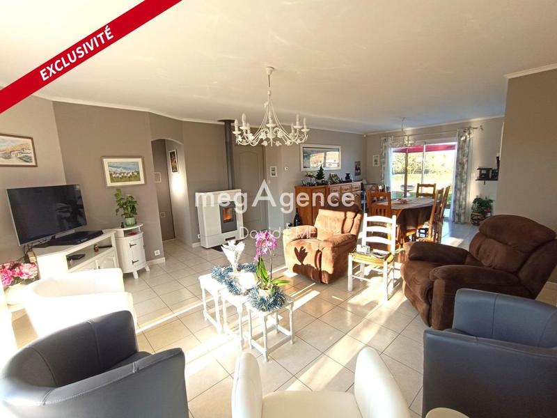 Maison - 101 m² - 5 pièces