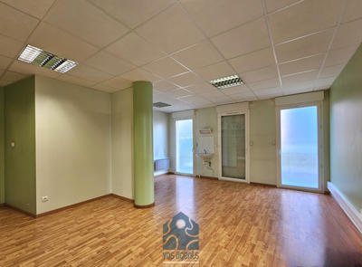 Appartement - 110 m² - 5 pièces