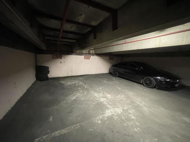 Parking - 10 m²