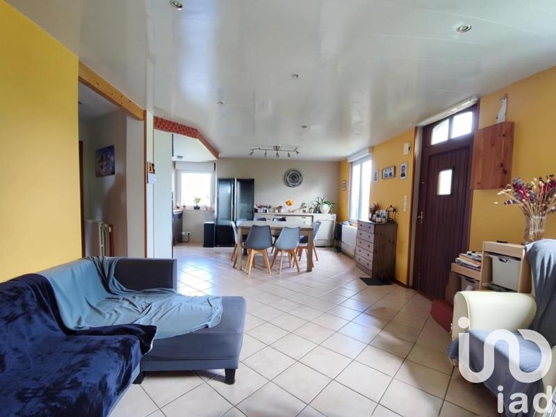 Maison - 80 m² - 5 pièces