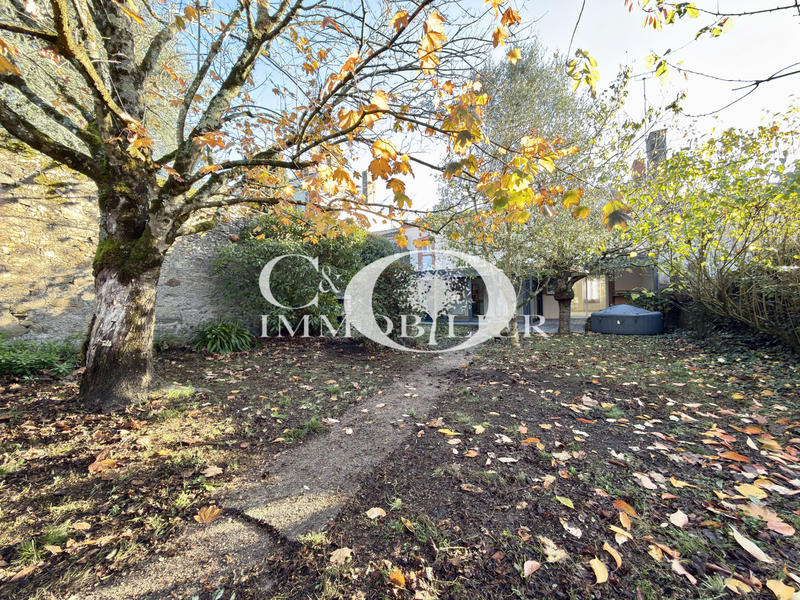 Maison - 153 m² - 6 pièces