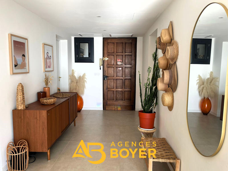 Appartement - 125 m² - 4 pièces