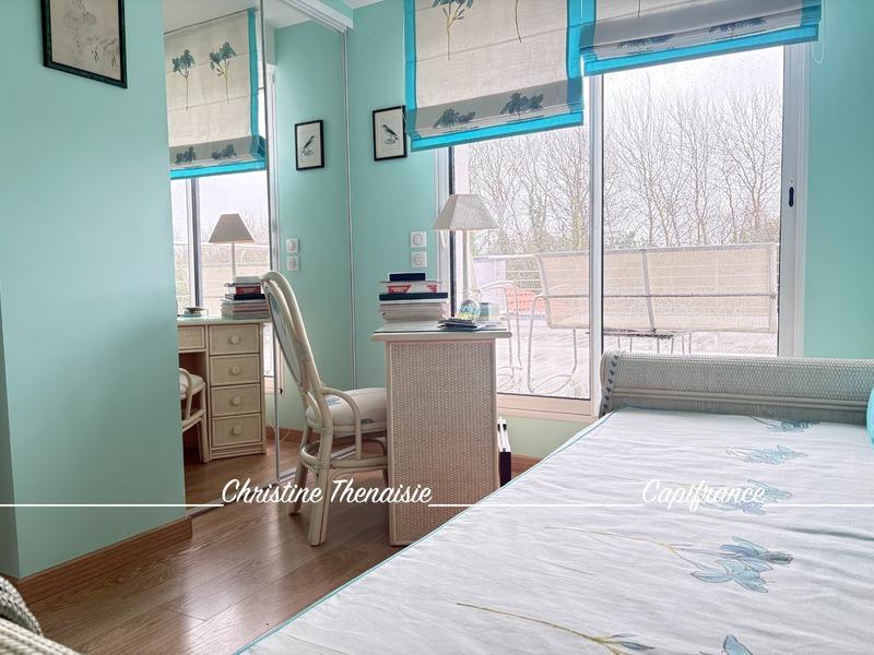 Maison - 187 m² - 6 pièces