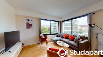 Chambre - 10 m² - 1 pièce