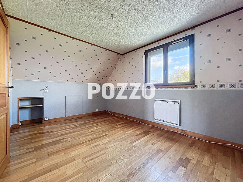 Maison - 101 m² - 6 pièces