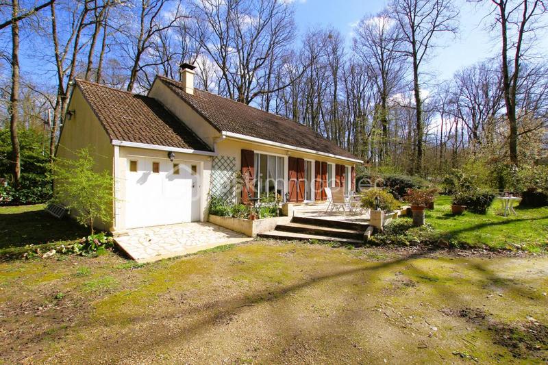 Maison traditionnelle - 100 m² - 5 pièces