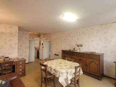 Maison de ville - 113 m² - 5 pièces