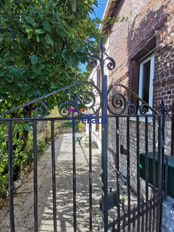 Maison - 111 m² - 5 pièces