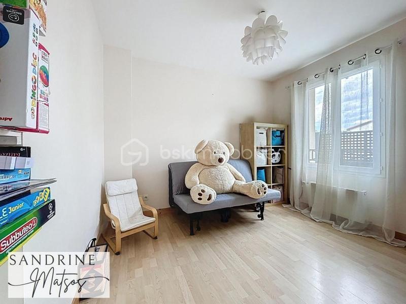 Maison - 107 m² - 5 pièces