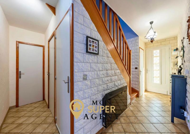 Château - 105 m² - 5 pièces