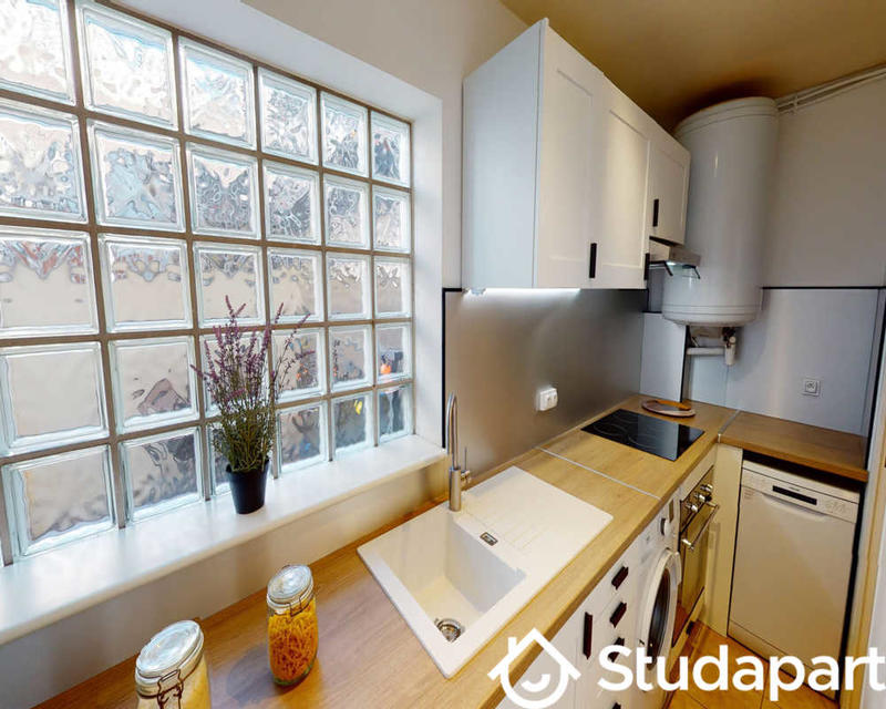 Chambre - 50 m² - 1 pièce