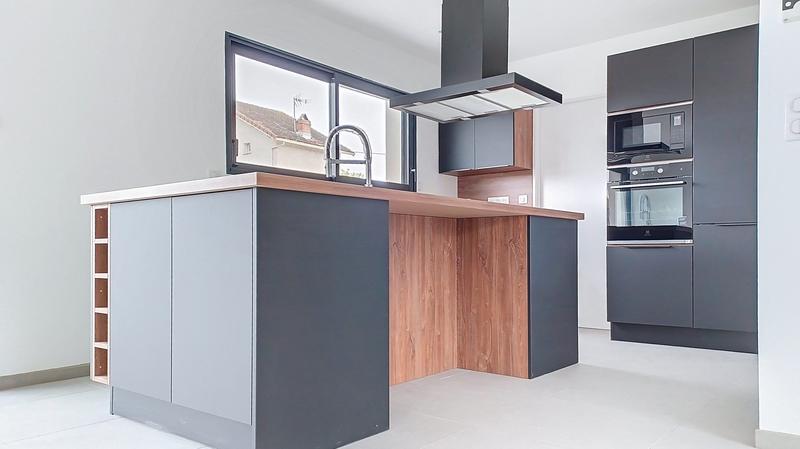 Maison - 98 m² - 4 pièces