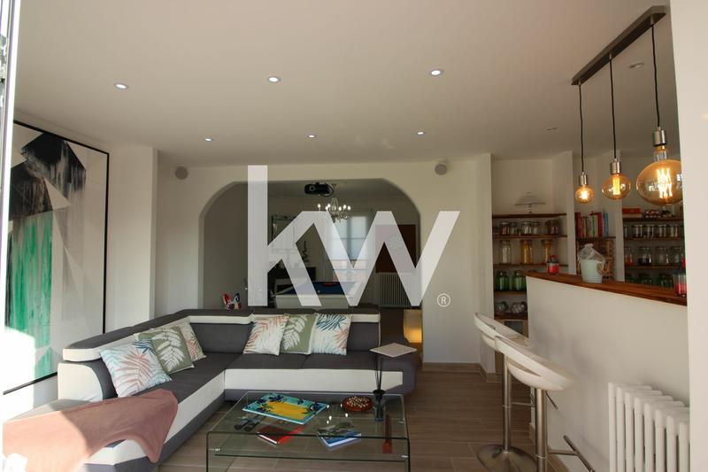 Maison ancienne - 180 m² - 6 pièces