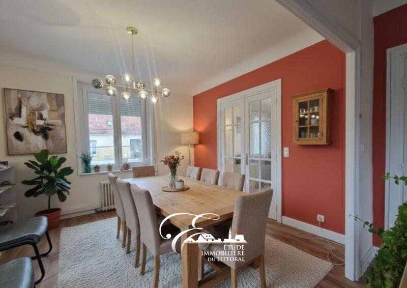 Maison - 135 m² - 9 pièces