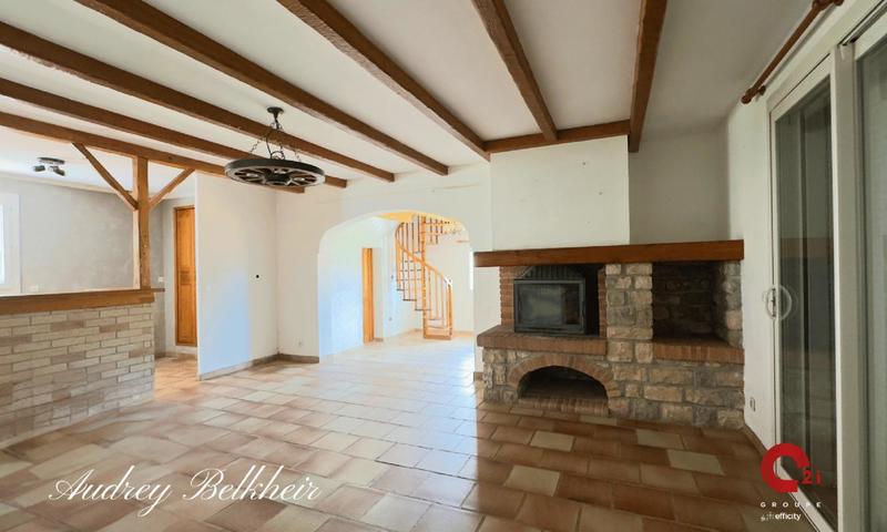 Maison - 110 m² - 5 pièces