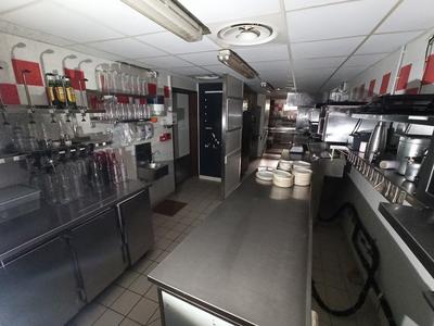 Local commercial - 373 m²