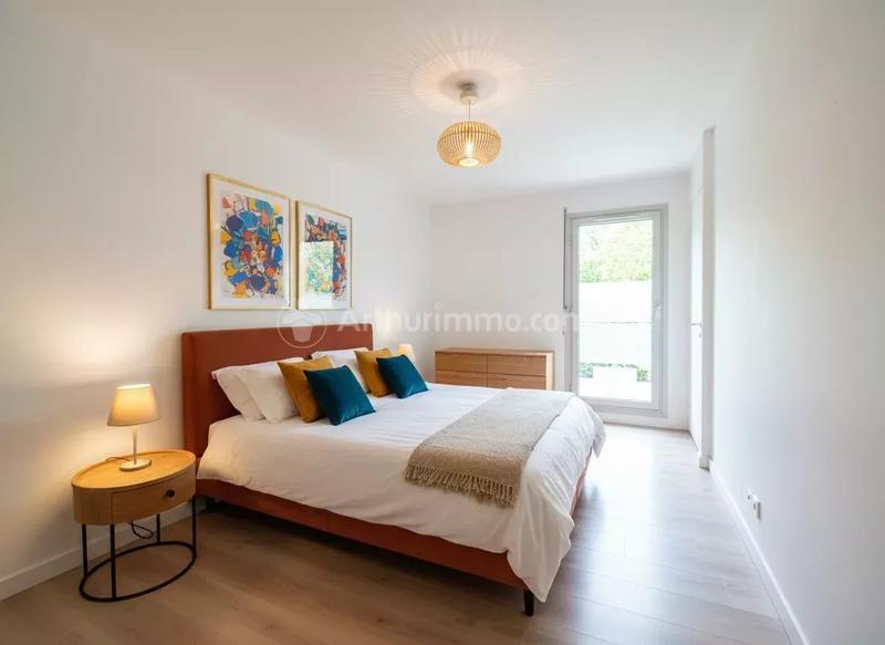 Appartement - 86 m² - 4 pièces