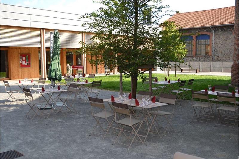 Fonds de commerce - Bureau - 140 m²