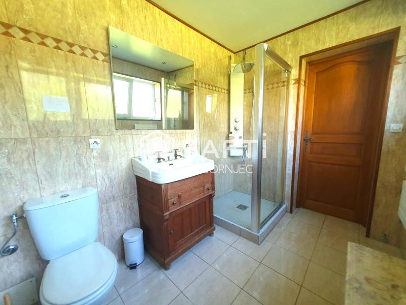 Maison - 170 m² - 7 pièces