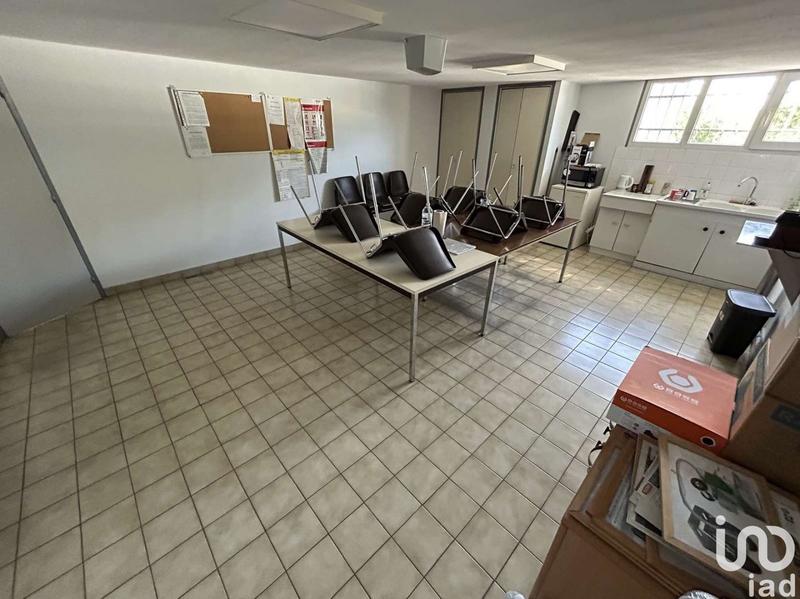 Local commercial - 1 370 m²