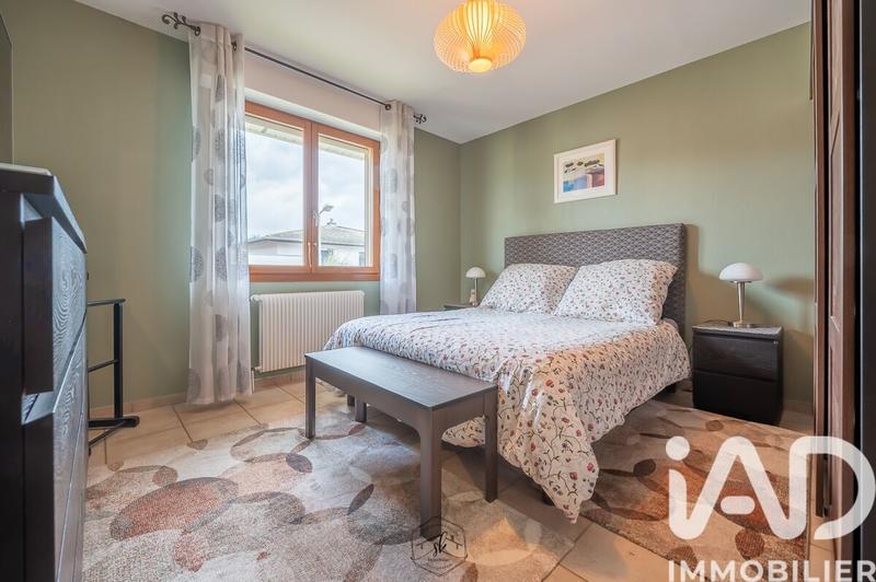 Maison - 94 m² - 6 pièces