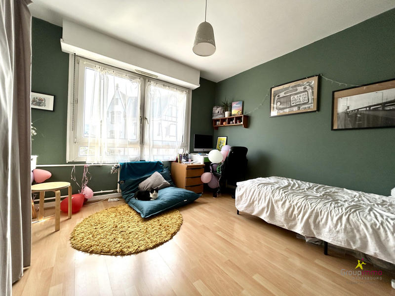 Appartement - 94 m² - 4 pièces