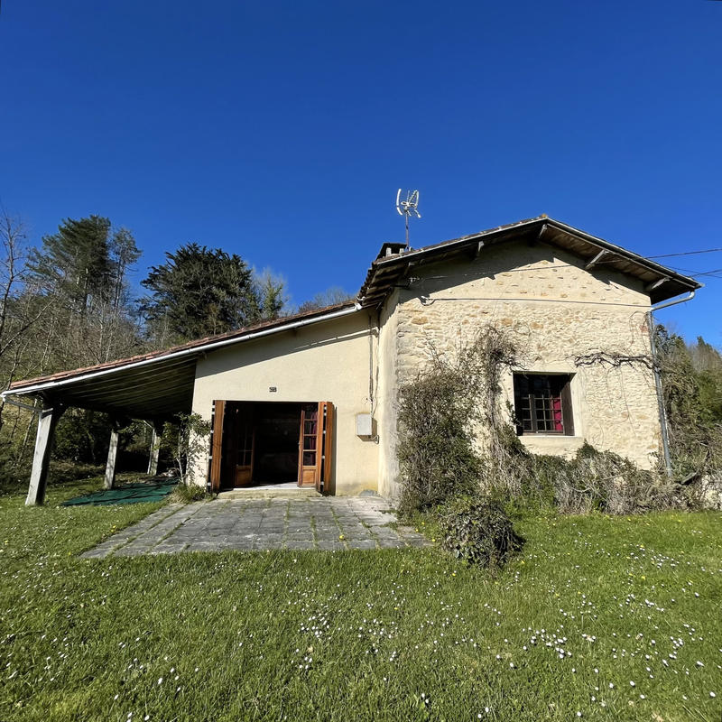 Maison - 102 m² - 6 pièces