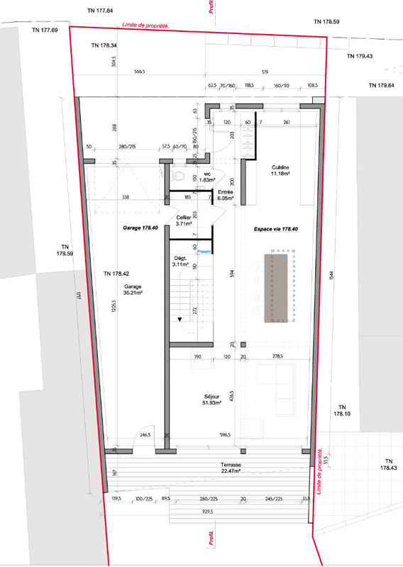 Maison - 177 m² - 5 pièces