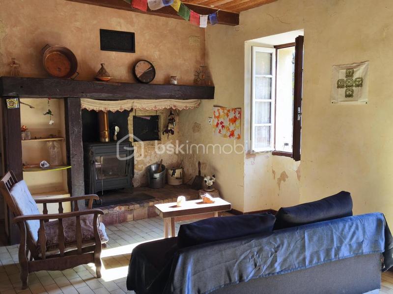 Propriété - 112 m² - 6 pièces