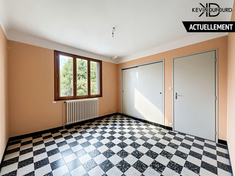 Maison - 150 m² - 8 pièces