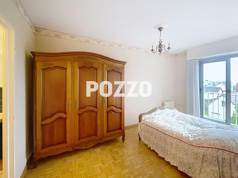 Appartement - 96 m² - 5 pièces